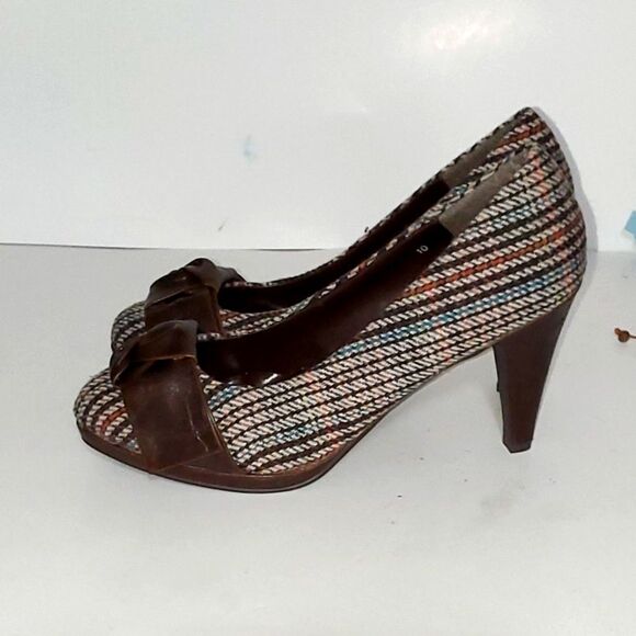 Miss Me Razzle Women's Shoes Cone Heel Tapestry Faux Leather Career Evening 6 - Picture 2 of 12